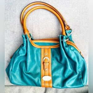Buttery soft leather emerald Green B.O.C. Bag purse